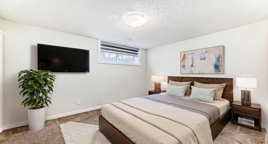 Bedroom 3 (Virtual Staging)