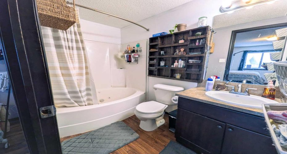 Master Ensuite