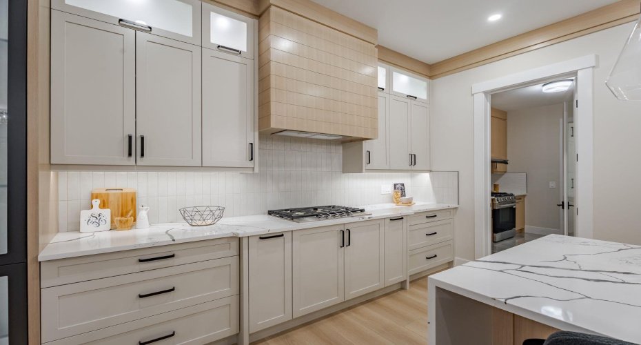 2057 Waterbury Road, Chestermere, Alberta T1X 3A9, 7 Bedrooms Bedrooms, ,5 BathroomsBathrooms,Residential,For Sale,Waterbury,A2288443