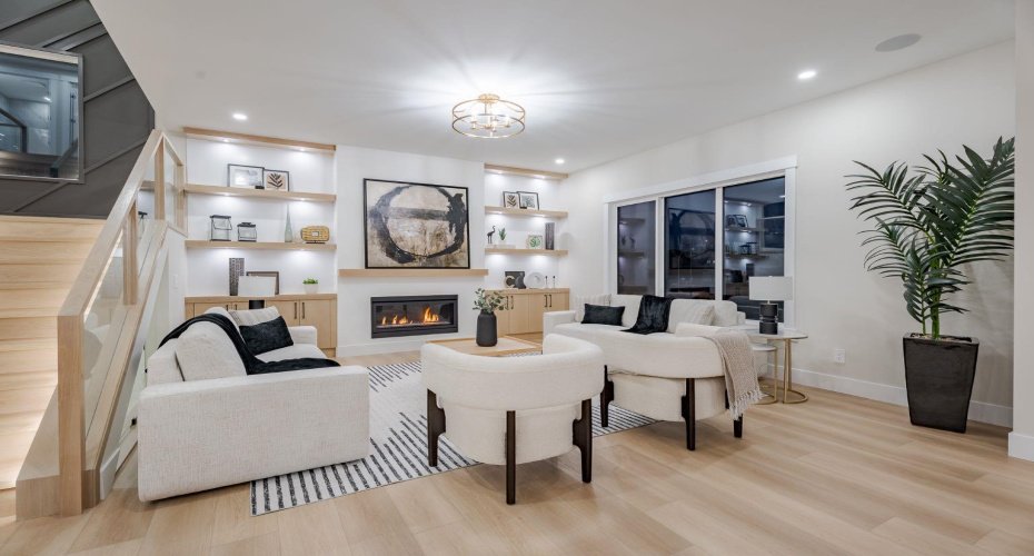 2057 Waterbury Road, Chestermere, Alberta T1X 3A9, 7 Bedrooms Bedrooms, ,5 BathroomsBathrooms,Residential,For Sale,Waterbury,A2288443