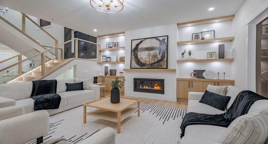 2057 Waterbury Road, Chestermere, Alberta T1X 3A9, 7 Bedrooms Bedrooms, ,5 BathroomsBathrooms,Residential,For Sale,Waterbury,A2288443