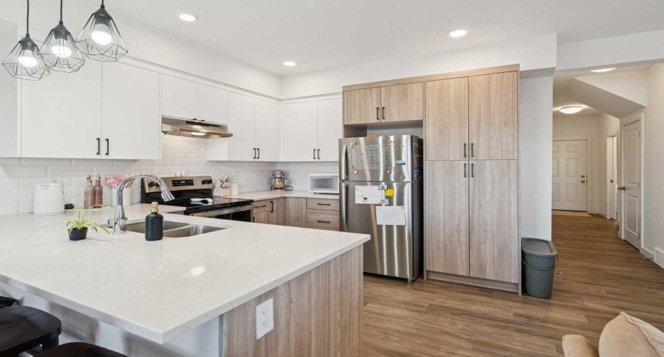 24 Rivercrest Drive, Cochrane, Alberta T4C 2V2, 3 Bedrooms Bedrooms, ,3 BathroomsBathrooms,Residential,For Sale,Rivercrest,A2286814