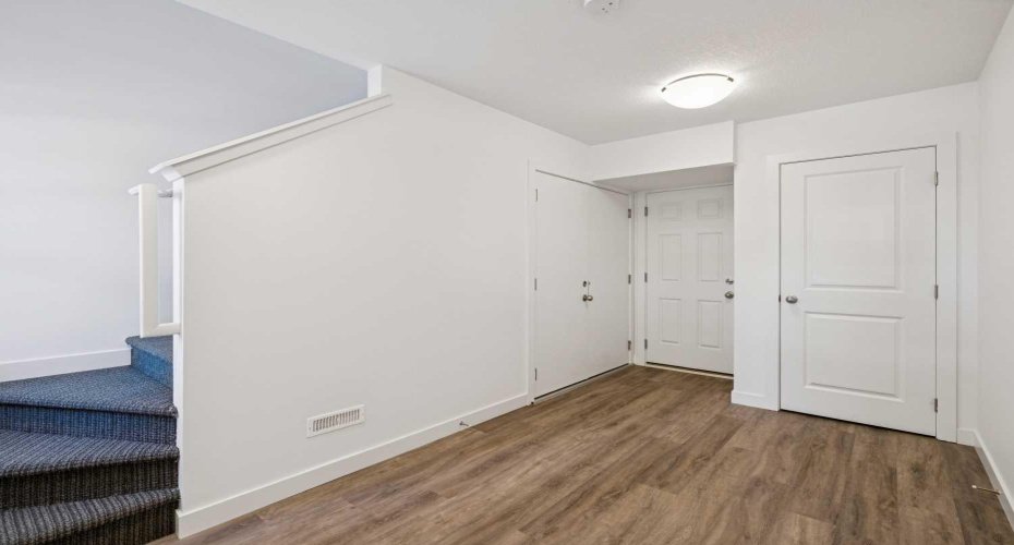 24 Rivercrest Drive, Cochrane, Alberta T4C 2V2, 1 Bedroom Bedrooms, ,1 BathroomBathrooms,Residential,For Sale,Rivercrest,A2286816