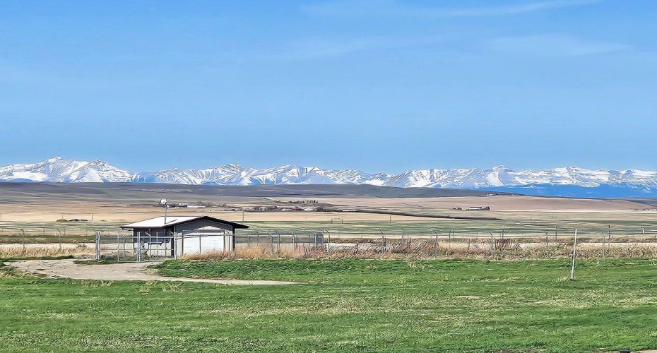 125 Westview Drive, Nanton, Alberta T0L 1R0, 6 Bedrooms Bedrooms, ,4 BathroomsBathrooms,Residential,For Sale,Westview,A2288042
