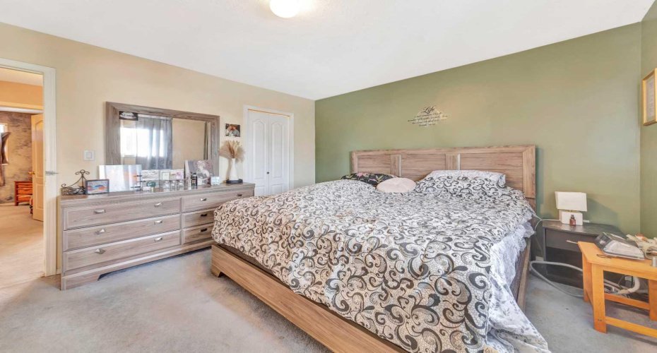 220 1 Avenue, Maidstone, Saskatchewan S0M 1M0, 4 Bedrooms Bedrooms, ,3 BathroomsBathrooms,Residential,For Sale,1,A2289430