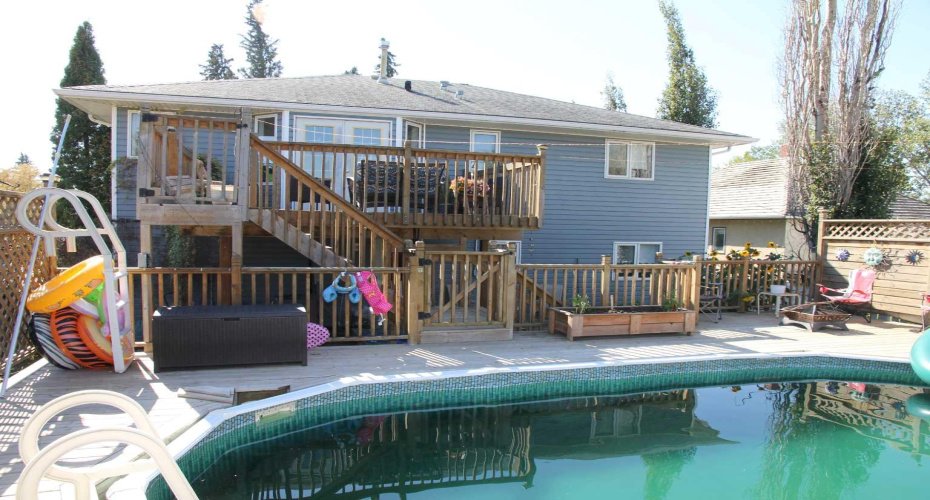 220 1 Avenue, Maidstone, Saskatchewan S0M 1M0, 4 Bedrooms Bedrooms, ,3 BathroomsBathrooms,Residential,For Sale,1,A2289430