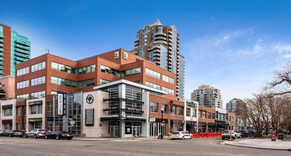 1500 7 Street, Calgary, Alberta T2R 1A7, 2 Bedrooms Bedrooms, ,3 BathroomsBathrooms,Residential,For Sale,7,A2289513