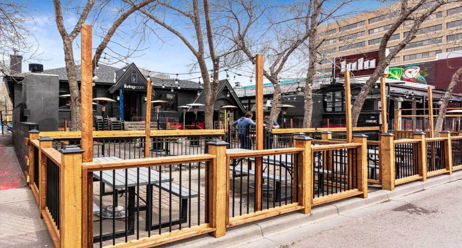 1500 7 Street, Calgary, Alberta T2R 1A7, 2 Bedrooms Bedrooms, ,3 BathroomsBathrooms,Residential,For Sale,7,A2289513