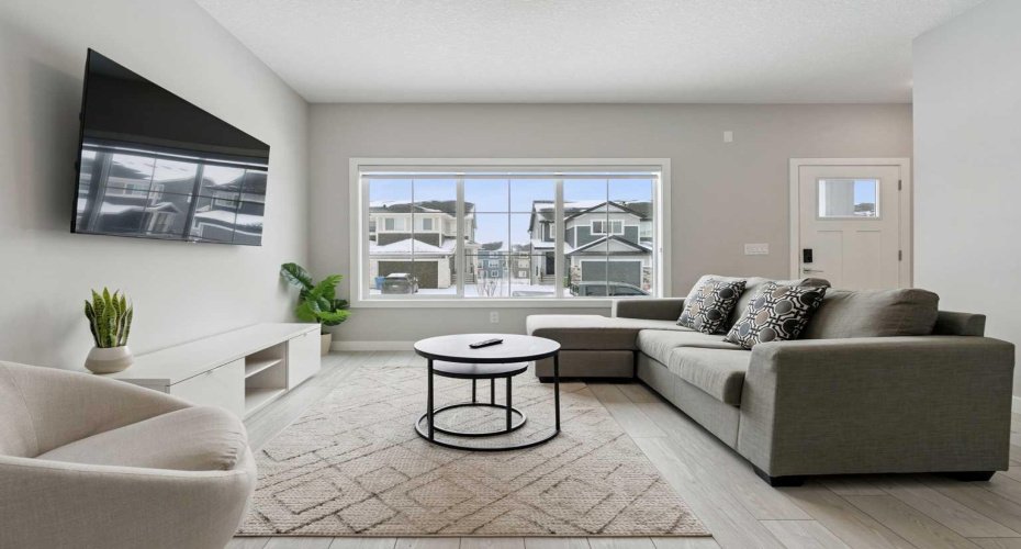 556 Chelsea Gardens, Chestermere, Alberta T1X2V4, 3 Bedrooms Bedrooms, ,3 BathroomsBathrooms,Residential,For Sale,Chelsea,A2289565