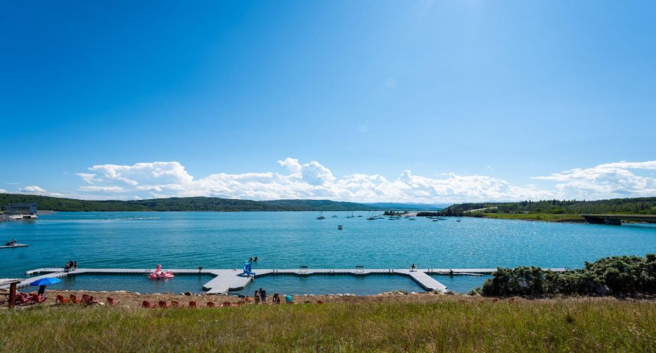 Great spot to launch your smaller boats, or just go for a swim!