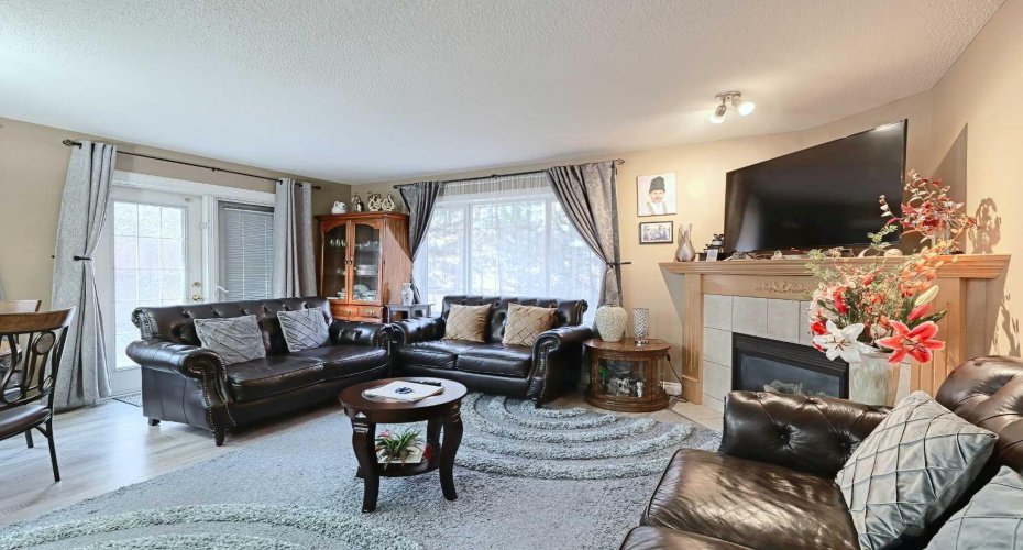 501 Coral Cove, Calgary, Alberta T3J 3Y9, 2 Bedrooms Bedrooms, ,3 BathroomsBathrooms,Residential,For Sale,Coral,A2280990