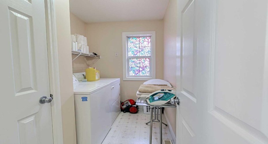 501 Coral Cove, Calgary, Alberta T3J 3Y9, 2 Bedrooms Bedrooms, ,3 BathroomsBathrooms,Residential,For Sale,Coral,A2280990