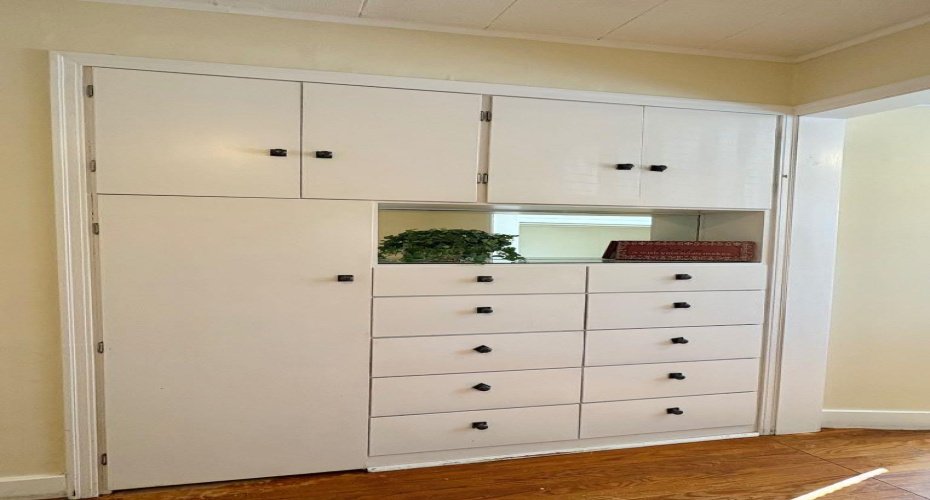 Primary bedroom built-ins