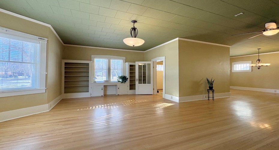 1407 4 Avenue, Lethbridge, Alberta T1J 0R6, 3 Bedrooms Bedrooms, ,2 BathroomsBathrooms,Residential,For Sale,4,A2289689