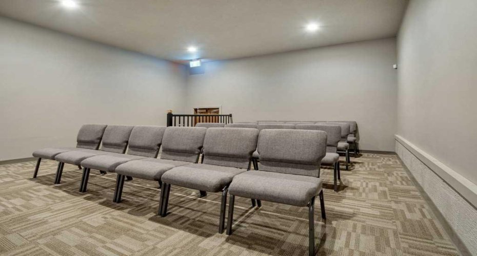 327 10 Street, Lethbridge, Alberta T1J 2M7, ,Commercial,For Sale,Fresh Life Church,10,A2242135