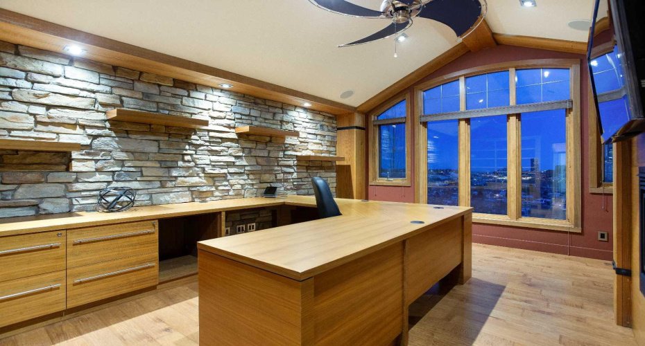 738 Crescent Road, Calgary, Alberta T2M 4A7, 4 Bedrooms Bedrooms, ,4 BathroomsBathrooms,Residential,For Sale,Crescent,A2284312