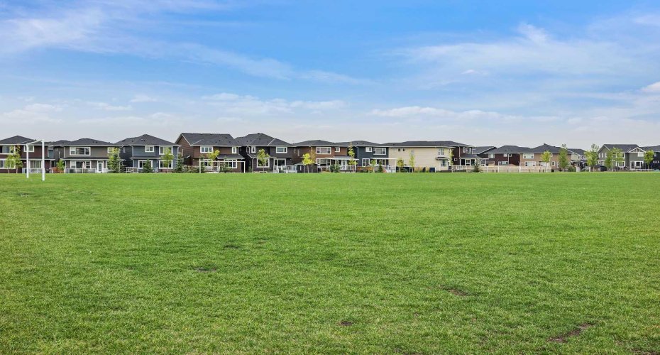 65 Red Embers Plaza, Calgary, Alberta T3N 2W4, 2 Bedroom Bedrooms, 0 ,1 BathroomBathrooms,Residential,For Sale,Red Embers,0,A2289532