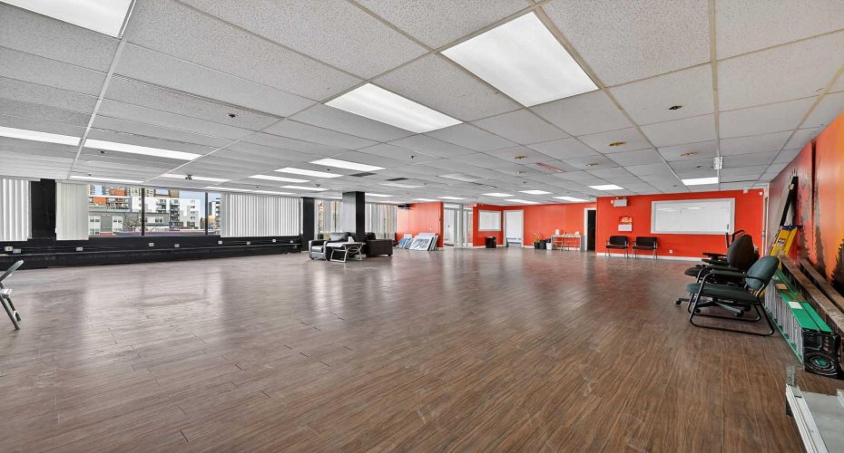 1109 17 Avenue, Calgary, Alberta T2T 0B4, ,Commercial,For Lease,17,A2290118