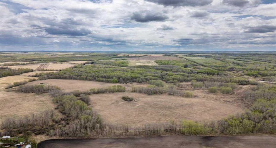 SW-32-46-4-W5, Rural Wetaskiwin No. 10, County of, Alberta T0C 1X0, ,Land,For Sale,SW-32-46-4-W5,A2289826