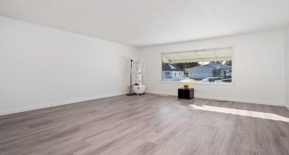 5316 55 Avenue, Viking, Alberta T0B 4N0, 4 Bedrooms Bedrooms, ,2 BathroomsBathrooms,Residential,For Sale,55,A2289903