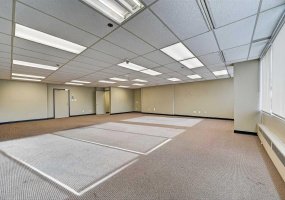 1109 17 Avenue, Calgary, Alberta T2T 0B4, ,Commercial,For Lease,17,A2289939