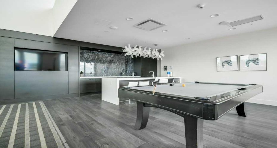 Owners lounge
