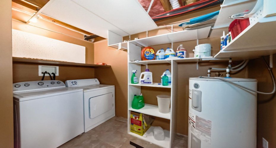 63 Sands Street, Rochon Sands, Alberta T0C3B0, 3 Bedrooms Bedrooms, ,2 BathroomsBathrooms,Residential,For Sale,Sands,A2286845