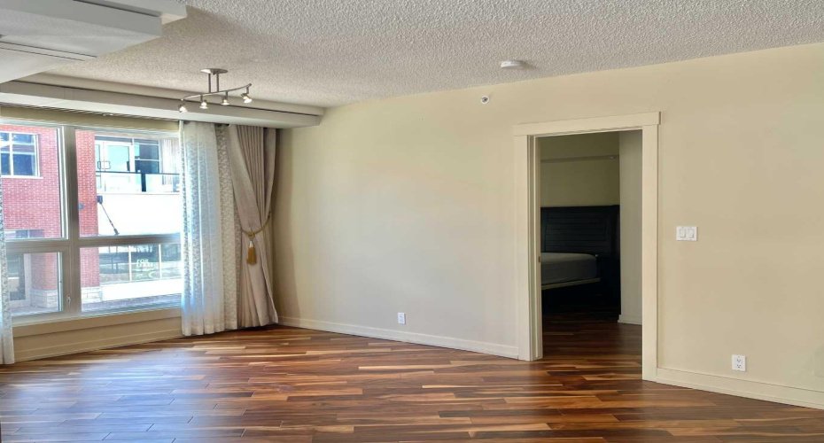 8880 Horton Road, Calgary, Alberta T2V2W3, 2 Bedrooms Bedrooms, ,2 BathroomsBathrooms,Residential,For Sale,Horton,A2290425