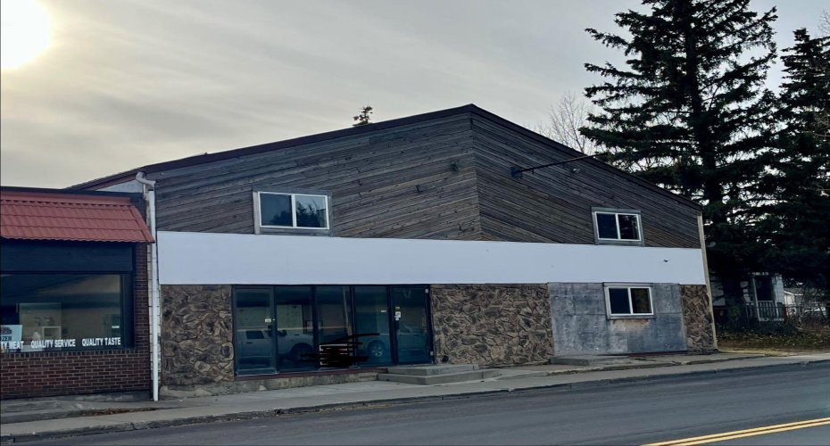 5115 50 Avenue, Caroline, Alberta T0M 0M0, ,Commercial,For Sale,50,A2290448