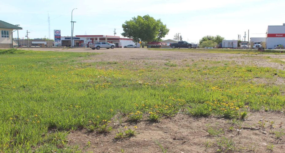 430 Main Street, Manning, Alberta T0H 2M0, ,Land,For Sale,Main,A2290504