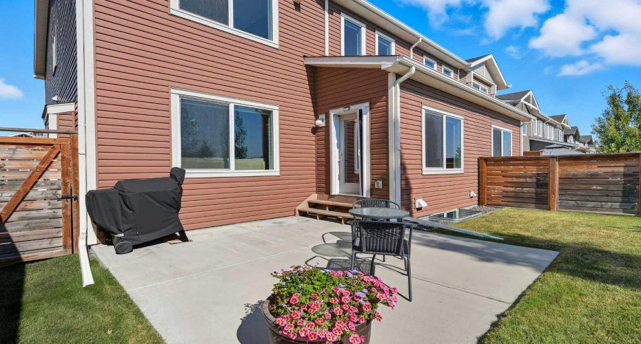 125 Fireside Cove, Cochrane, Alberta T4C 0X4, 3 Bedrooms Bedrooms, ,3 BathroomsBathrooms,Residential,For Sale,Fireside,A2288800