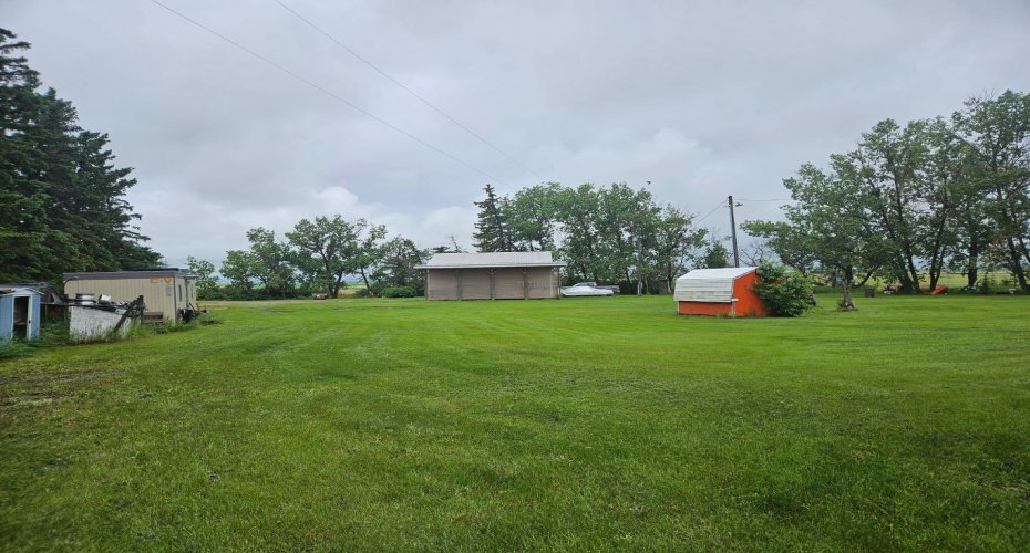 190018 HWY 9, Rural Starland County, Alberta T0J0Y0, 5 Bedrooms Bedrooms, ,2 BathroomsBathrooms,Residential,For Sale,HWY 9,A2288865