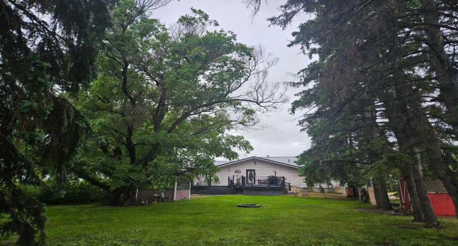 190018 HWY 9, Rural Starland County, Alberta T0J0Y0, 5 Bedrooms Bedrooms, ,2 BathroomsBathrooms,Residential,For Sale,HWY 9,A2288865