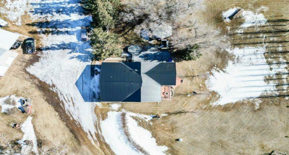 190018 HWY 9, Rural Starland County, Alberta T0J0Y0, 5 Bedrooms Bedrooms, ,2 BathroomsBathrooms,Residential,For Sale,HWY 9,A2288865