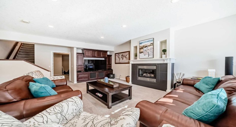 5 Bridle Estates Road, Calgary, Alberta T2Y 5A8, 3 Bedrooms Bedrooms, ,3 BathroomsBathrooms,Residential,For Sale,Bridle Estates,A2289474
