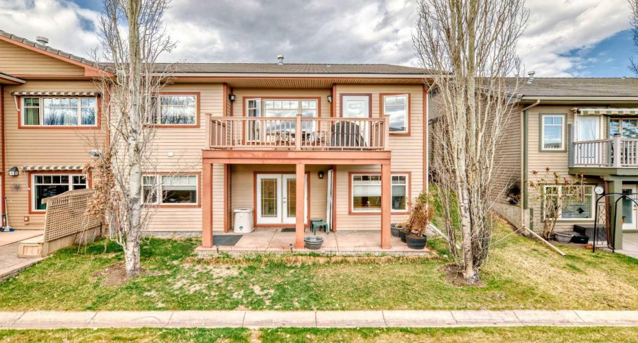 5 Bridle Estates Road, Calgary, Alberta T2Y 5A8, 3 Bedrooms Bedrooms, ,3 BathroomsBathrooms,Residential,For Sale,Bridle Estates,A2289474