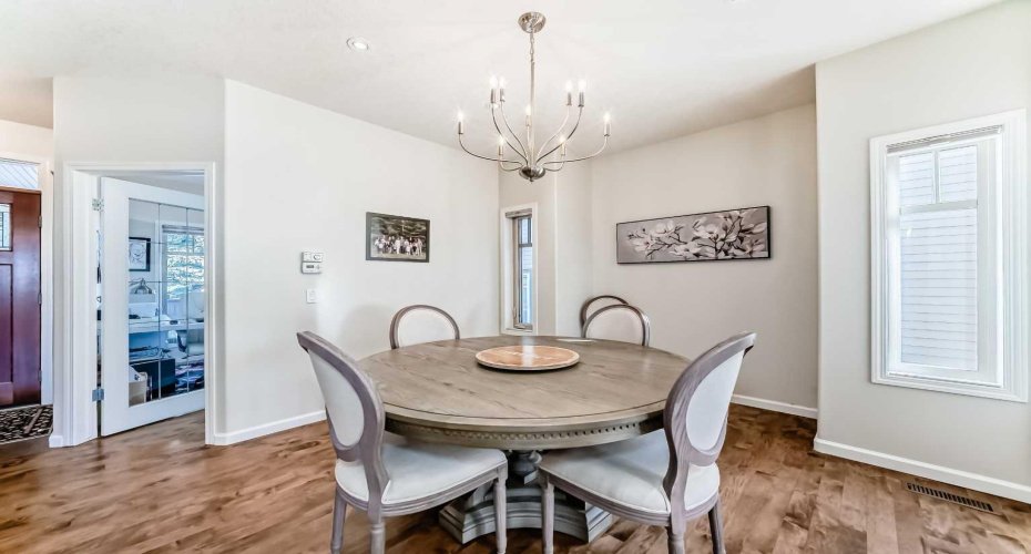 5 Bridle Estates Road, Calgary, Alberta T2Y 5A8, 3 Bedrooms Bedrooms, ,3 BathroomsBathrooms,Residential,For Sale,Bridle Estates,A2289474