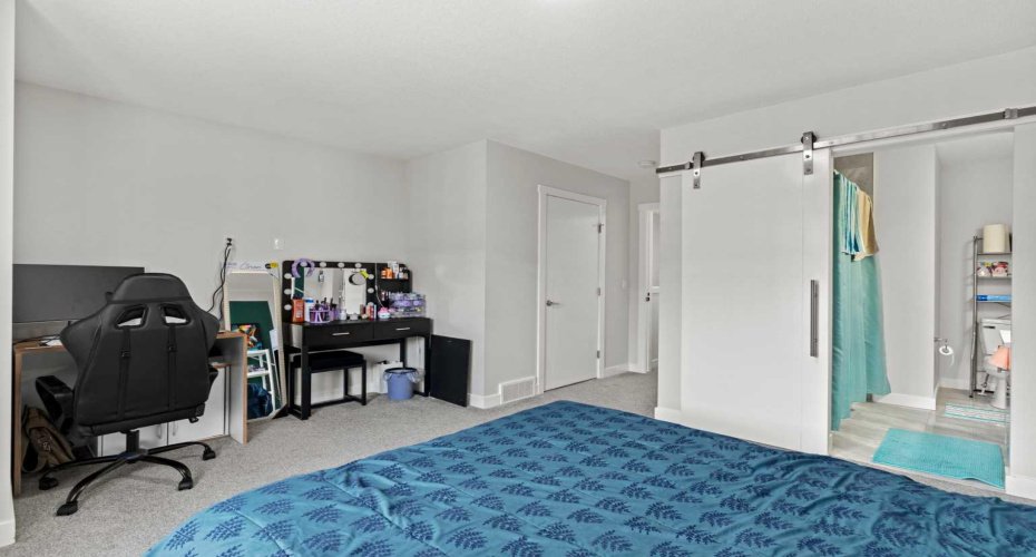 95 Skyview Close, Calgary, Alberta T3N 1X2, 3 Bedrooms Bedrooms, ,3 BathroomsBathrooms,Residential,For Sale,Skyview,A2289560