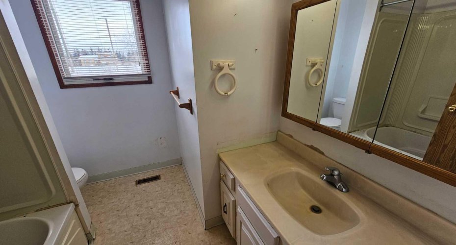 38505 Range Road 92, Rural Paintearth No. 18, County of, Alberta T0C 1C0, 5 Bedrooms Bedrooms, ,3 BathroomsBathrooms,Residential,For Sale,Range Road 92,A2289624
