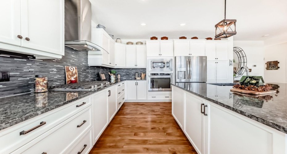 44 Riviera Way, Cochrane, Alberta T4C 0W9, 3 Bedrooms Bedrooms, ,4 BathroomsBathrooms,Residential,For Sale,Riviera,A2289909