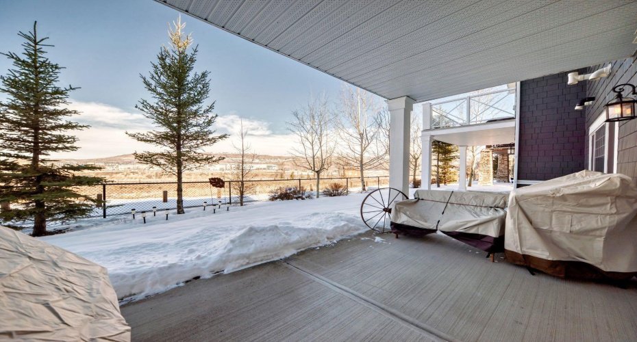 44 Riviera Way, Cochrane, Alberta T4C 0W9, 3 Bedrooms Bedrooms, ,4 BathroomsBathrooms,Residential,For Sale,Riviera,A2289909