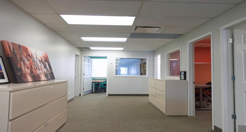 1026 16 Avenue, Calgary, Alberta T2M 0K6, ,Commercial,For Lease,16,A2290153