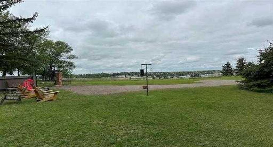 623 2nd Street, Cardston, Alberta T0K 0K0, 4 Bedrooms Bedrooms, ,3 BathroomsBathrooms,Residential,For Sale,2nd,A2290179