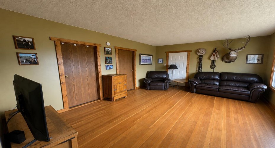 162 Hays Rd 30 N, Hays, Alberta T0K1B0, 3 Bedrooms Bedrooms, ,1 BathroomBathrooms,Agri-business,For Sale,Hays Rd 30 N,A2290210