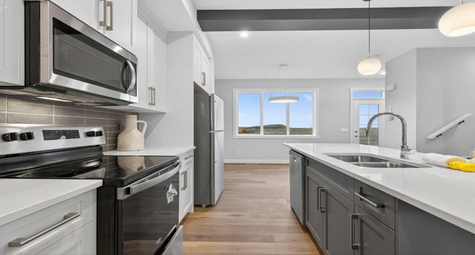 41 Southborough Lane, Cochrane, Alberta T4C 2S6, 3 Bedrooms Bedrooms, ,3 BathroomsBathrooms,Residential,For Sale,Southborough,A2290250