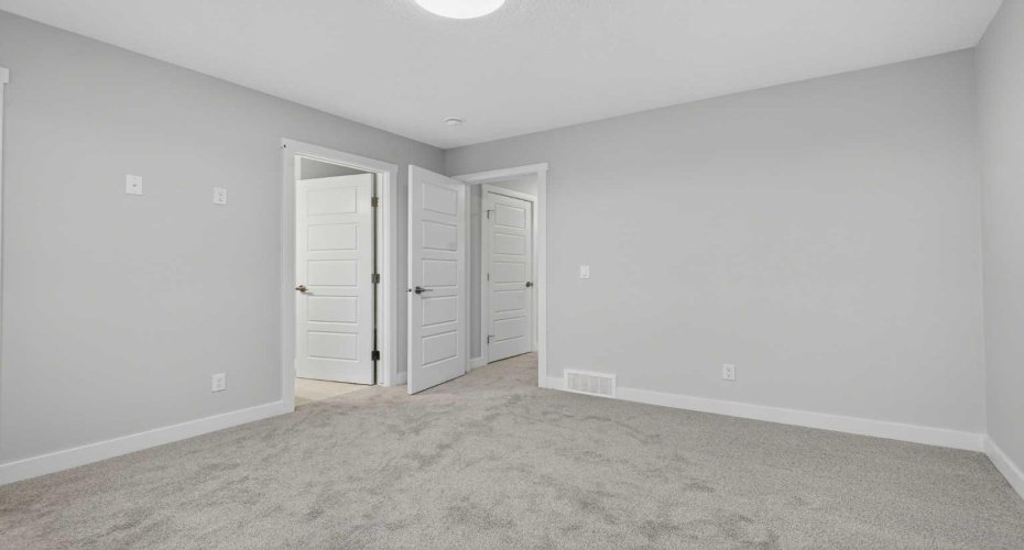 41 Southborough Lane, Cochrane, Alberta T4C 2S6, 3 Bedrooms Bedrooms, ,3 BathroomsBathrooms,Residential,For Sale,Southborough,A2290250