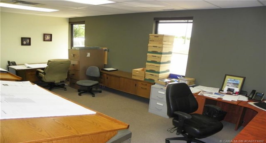 3-7320 Johnstone Drive, Red Deer, Alberta T4P 3Y6, ,Commercial,For Lease,Johnstone,CA0171092