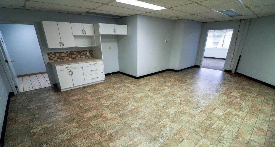 4321 23B Street, Calgary, Alberta T2E 7V9, ,Commercial,For Lease,23B,A2290310