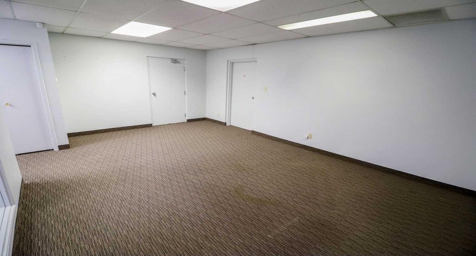 4321 23B Street, Calgary, Alberta T2E 7V9, ,Commercial,For Lease,23B,A2290310