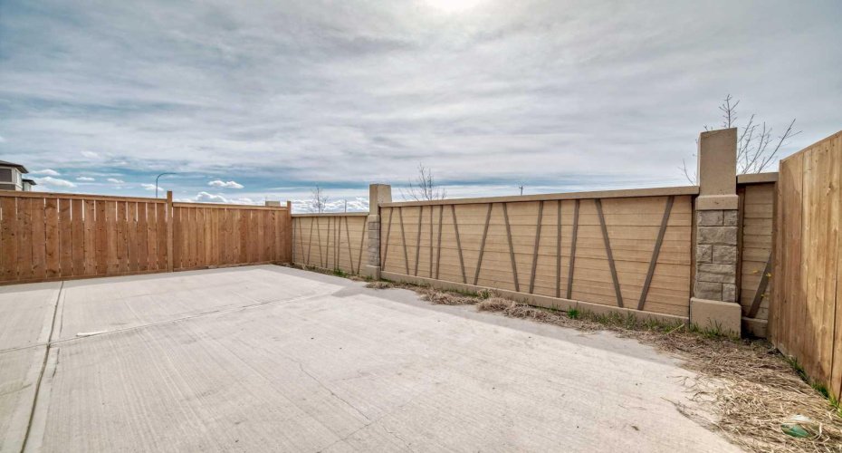 90 Howse Common, Calgary, Alberta T3P 1L2, 6 Bedrooms Bedrooms, ,4 BathroomsBathrooms,Residential,For Sale,Howse,A2290247